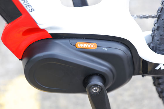 MOTINOVA E-マウンテンバイク ブラシレスモーターと最大速度50km/hのカーボンフレームエバイク