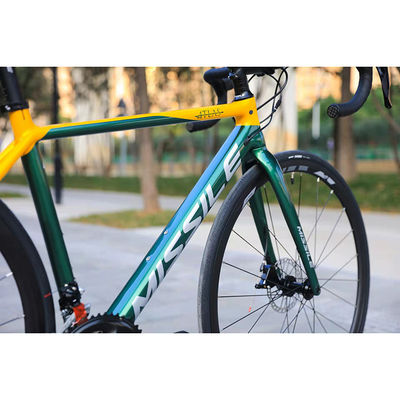 22 スピード アルミ合金ロードバイク R7020 700C 男性用自転車 軽量で高度