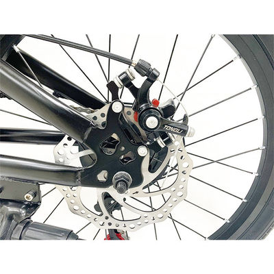 モダンアウトドアアクティビティ スチールフレームと7速ギア付き20インチ折りたたみ自転車