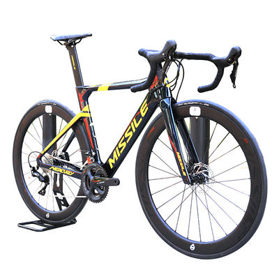 男性用カーボンファイバーロードバイク 430/470/500/530 輪材とカーボンファイバーフレーム