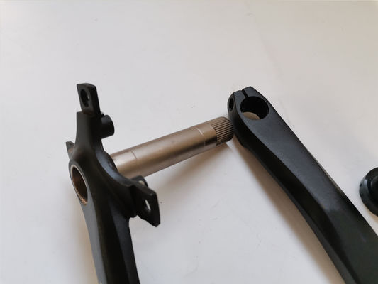 マウンテンバイク クランケット 170mm 104BCD 合金自転車部品 790g 底支架付き