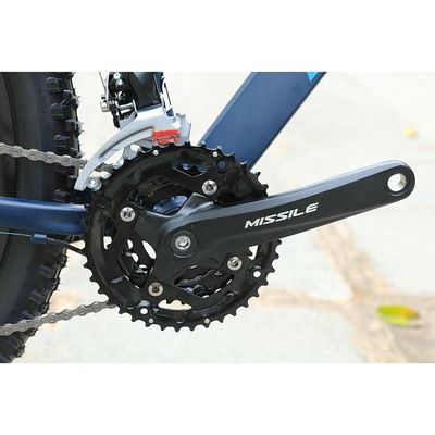 29'カーボンフレーム MTB自転車 普通のペダルとカスタマイズされたOEMカスタマイズメント