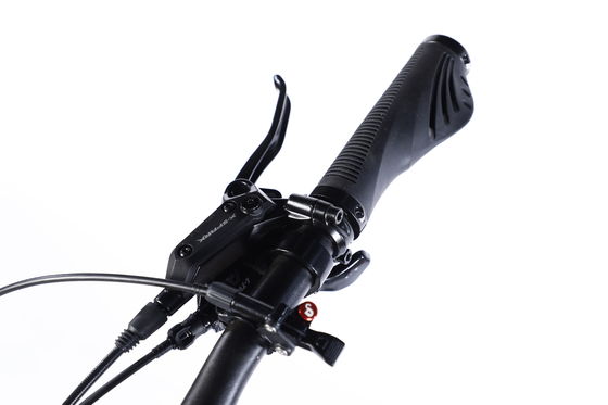 マウンテンバイク Yinxing 水力ディスクブレーキと鋼輪付き自転車 26/27.5/29インチ
