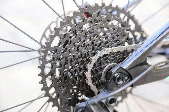 29インチフルサスペンションのカーボンフレーム Mtbソフトテールで ドライブする興奮を体験してください